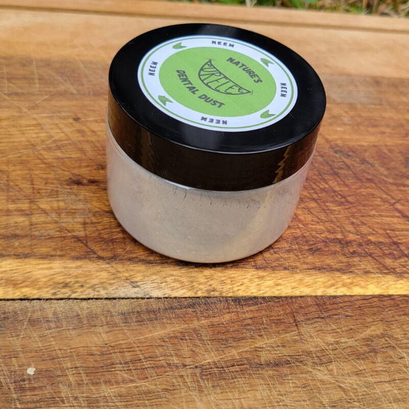 Peppermint & Neem Toothpowder – Fluoride-Free Herbal Remineralizing Formula